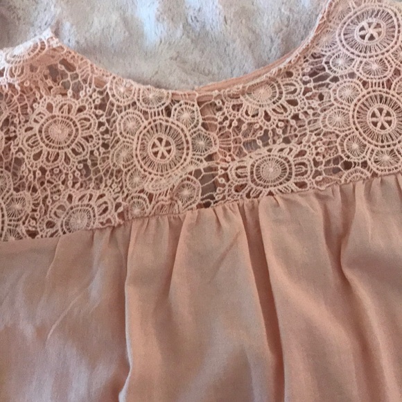 Blouse - Picture 2 of 5